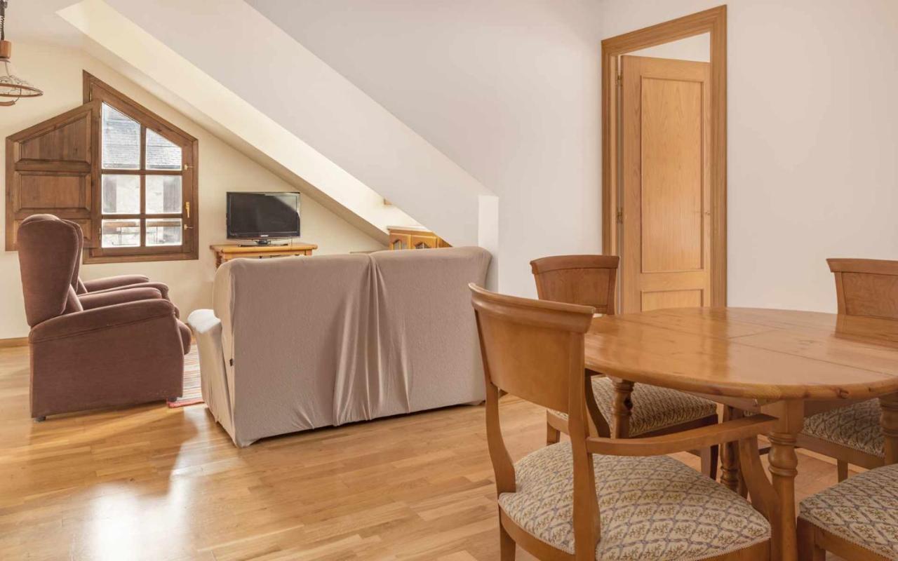 Atico B Residencial Caldares El Pueyo Leilighet El Pueyo de Jaca Eksteriør bilde